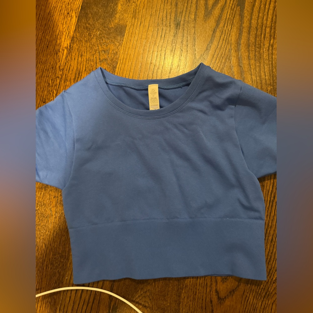 OFFLINE By Aerie Sidewalk Seamless Cropped T-Shirt